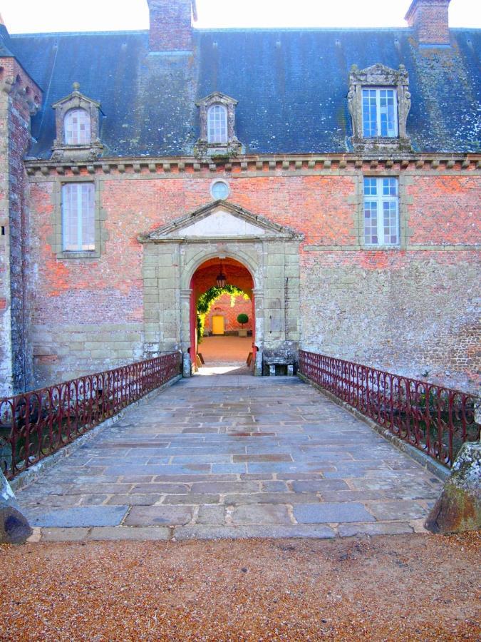 Bed and Breakfast Le Beauregard Rânes Zewnętrze zdjęcie